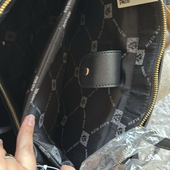 Anne Klein Structured Work Tote and Flap Pouch Bundle Black - Picture 13 of 16